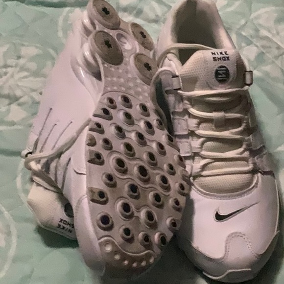 Nike Shox - Picture 4 of 4